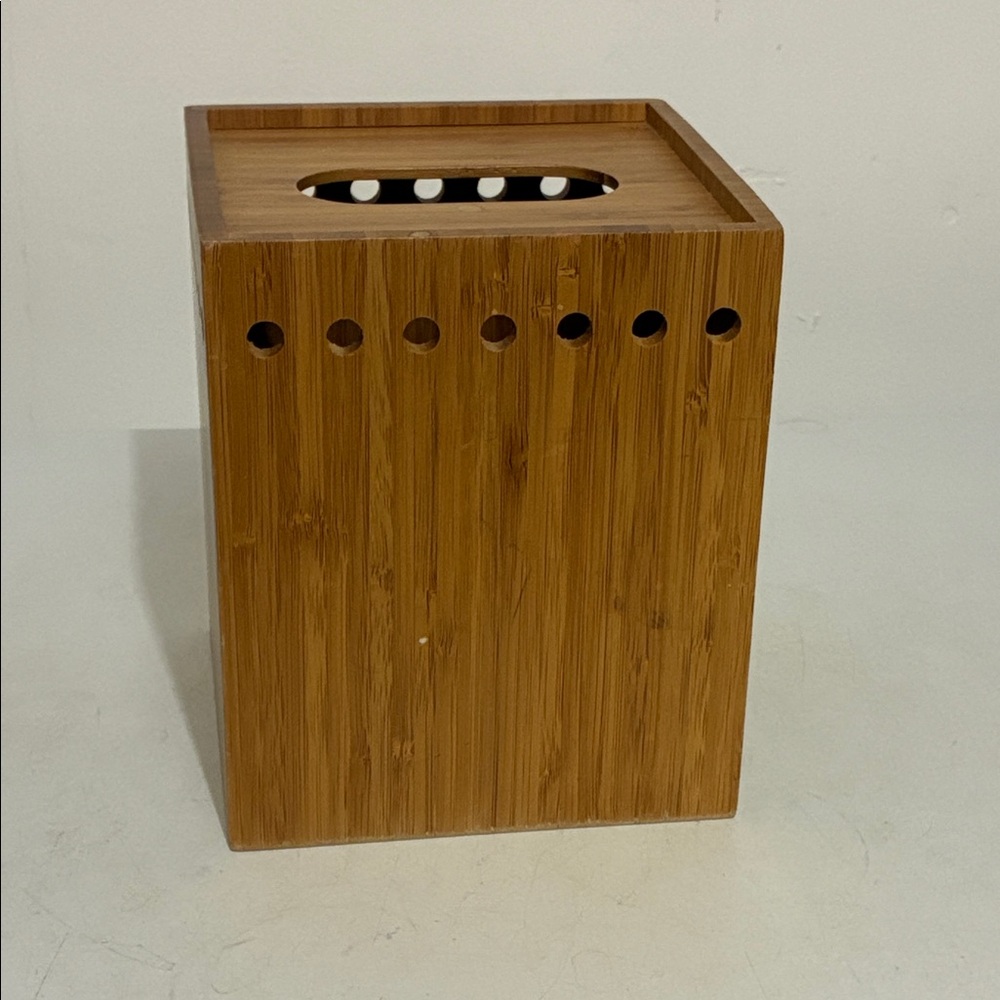 Wooden Tissue Box Holder - Natural Brown